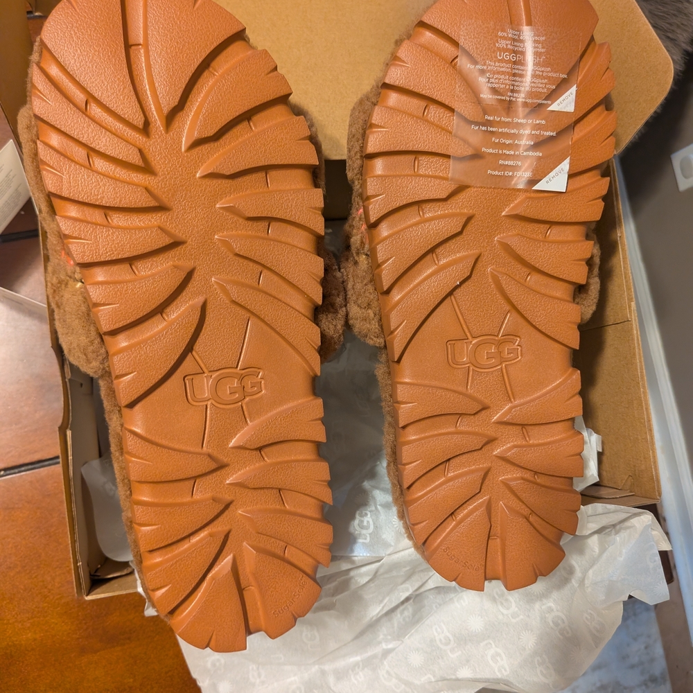 UGG Women's Tan Slippers with Orange Accents - Picture 5 of 6